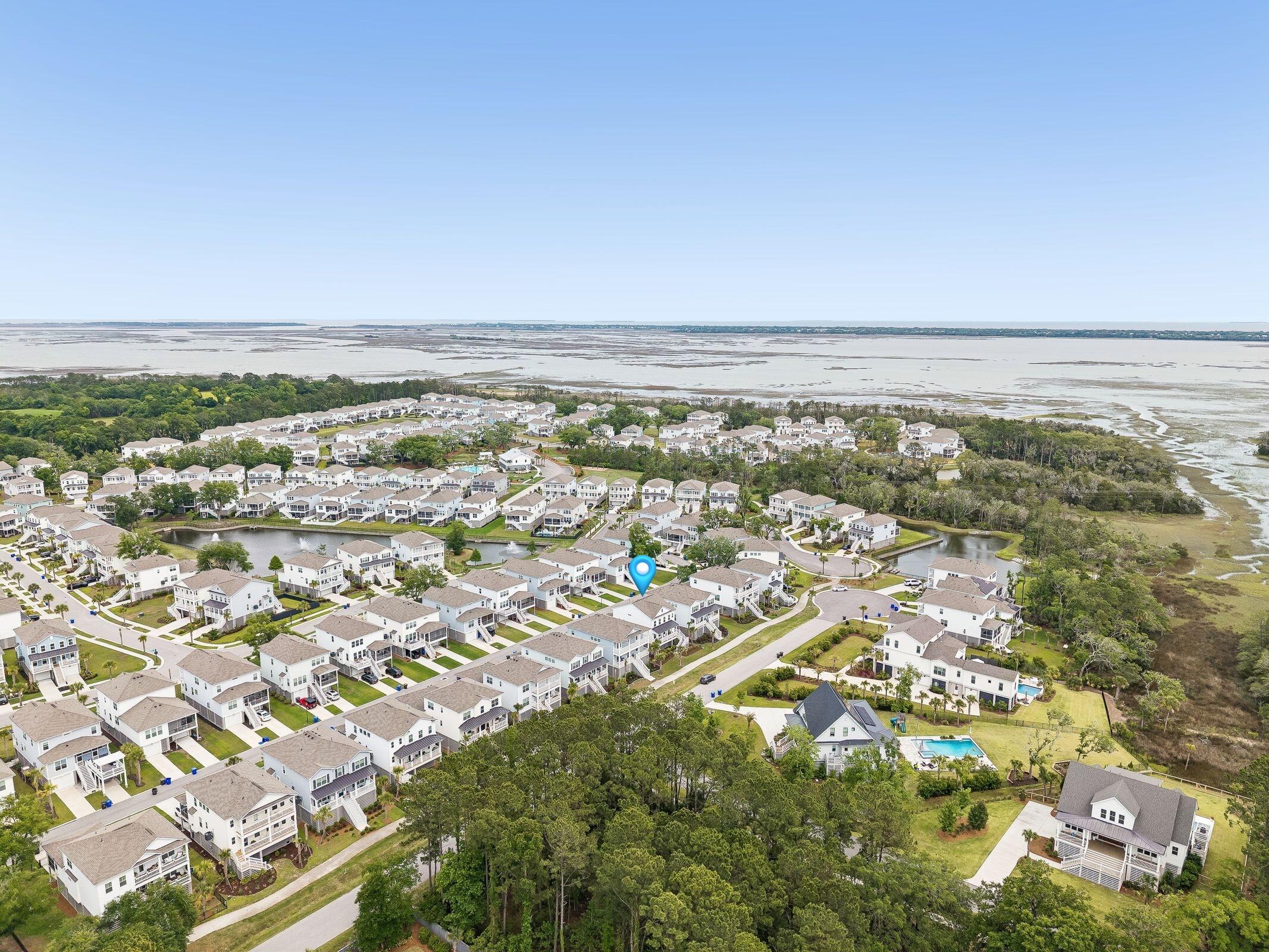 Image 2: 1566 N Lakeshore Drive