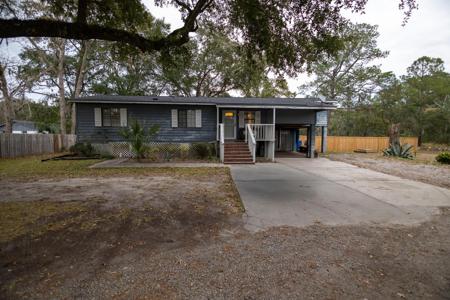 1905 Central Park Road