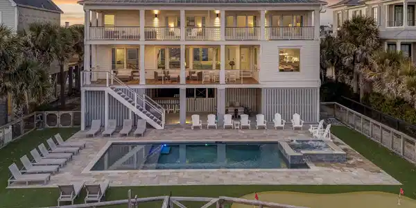 512 Ocean Boulevard