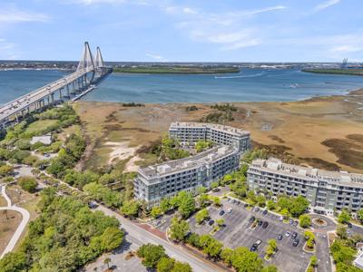 221 Cooper River Drive
