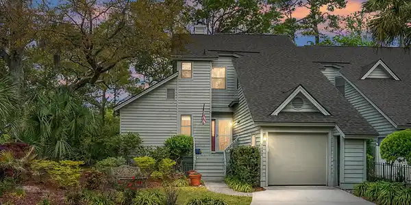1037 Marsh Ct Lane, Mount Pleasant SC 29464