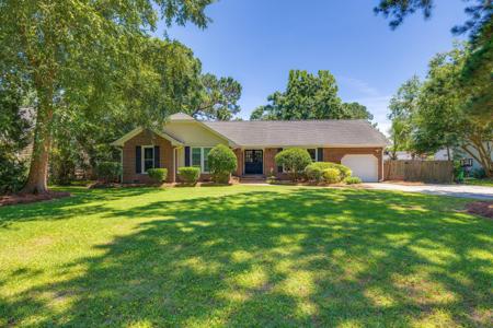 740 Gypsy Lane