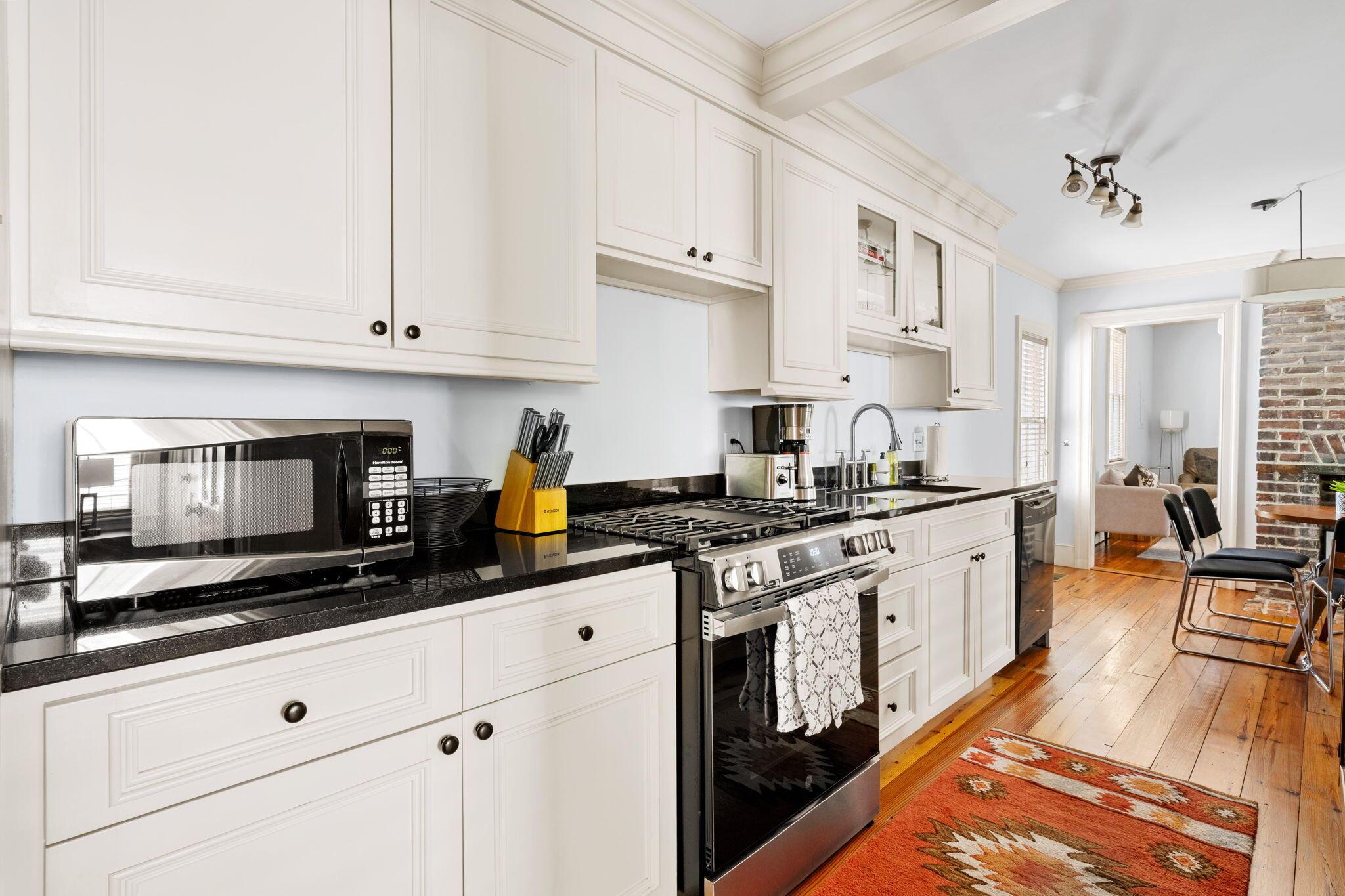Image 4: Unit A Kitchen. )