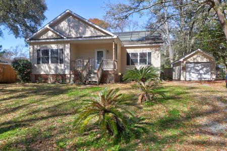 943 Dill Avenue