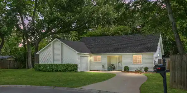 893 Corinth Court