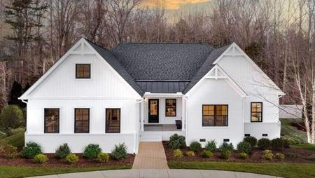 1004 Towhee Lane