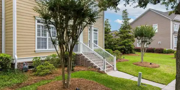 1437 Clancy Road