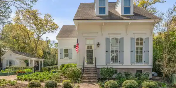 51 Frogmore Road, Mount Pleasant SC 29464