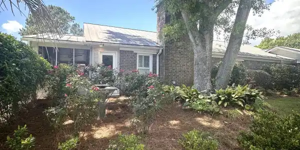 1669 Fairway Place Lane
