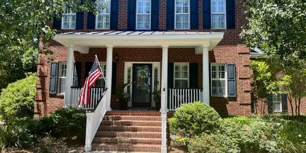 532 Chimney Bluff Drive