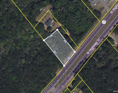 4022 N Highway 17