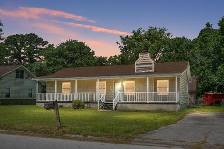 1203 Downer Drive