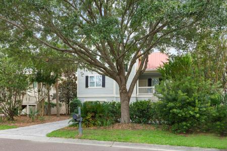 4005 Bridle Trail Drive