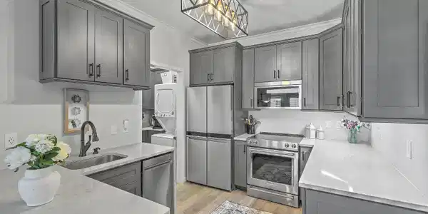 130 River Landing Drive