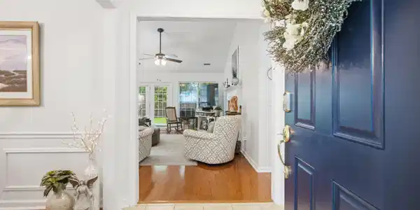 Image 3: 743 Lavalier Square -Tidalcreekphoto- (1