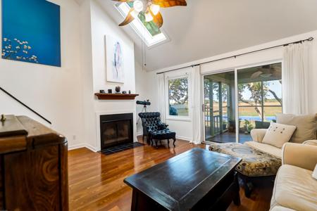 1721 Live Oak Park