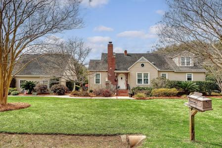 95 Plymouth Avenue