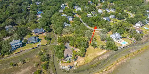 Image 4: 1551PeriwinkleDr030