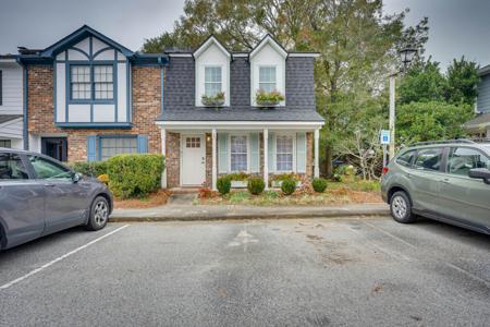 668 Buckhall Court