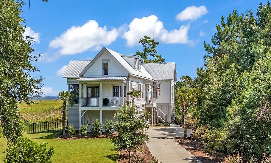 Image 1: front exterior cropped