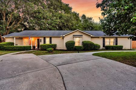 1445 Swamp Angel Court