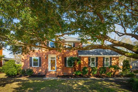1337 Hidden Lakes Drive