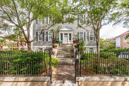 84 Bull Street