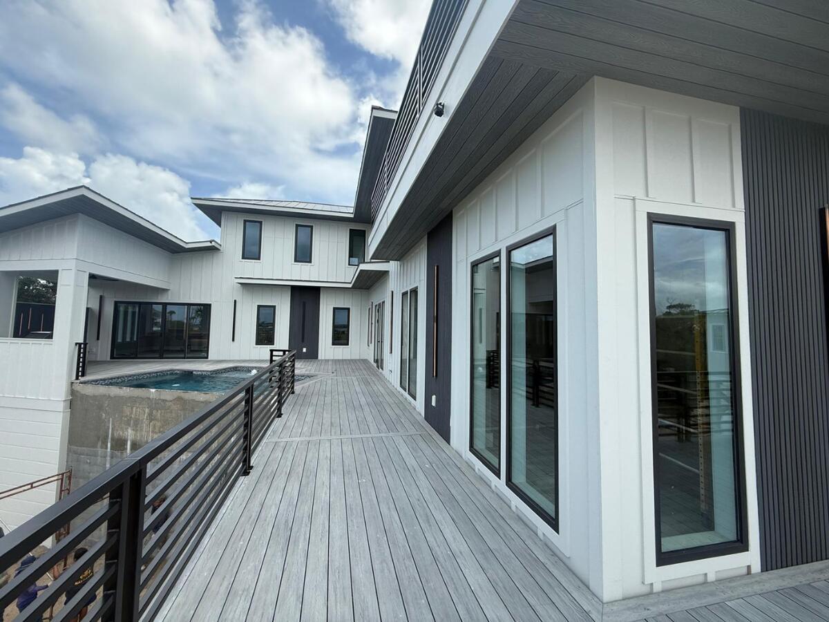 Image 4: Incredible Outdoor Decking