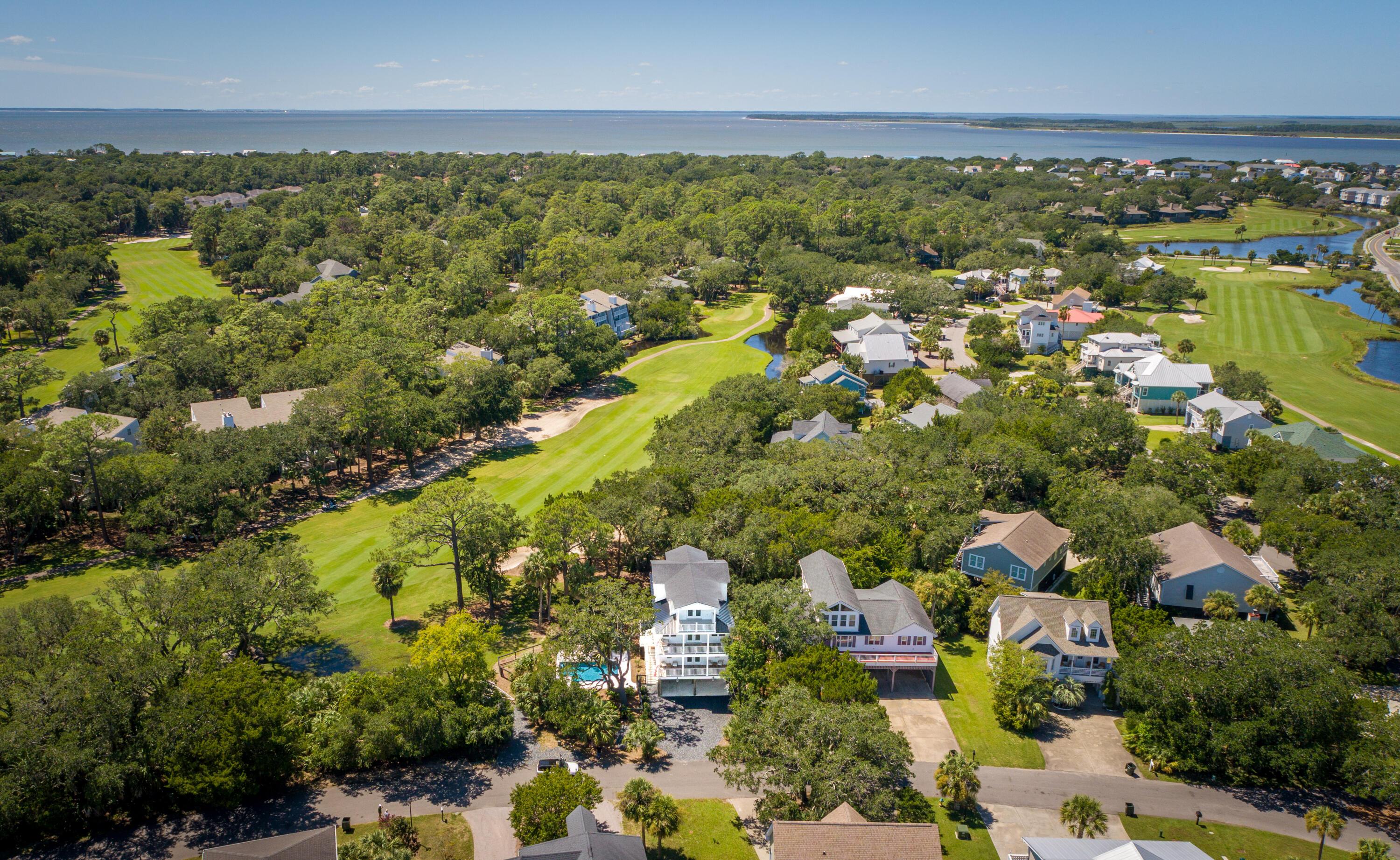 Image 3: 42 Battery Park Rd_Eterna_Media-1