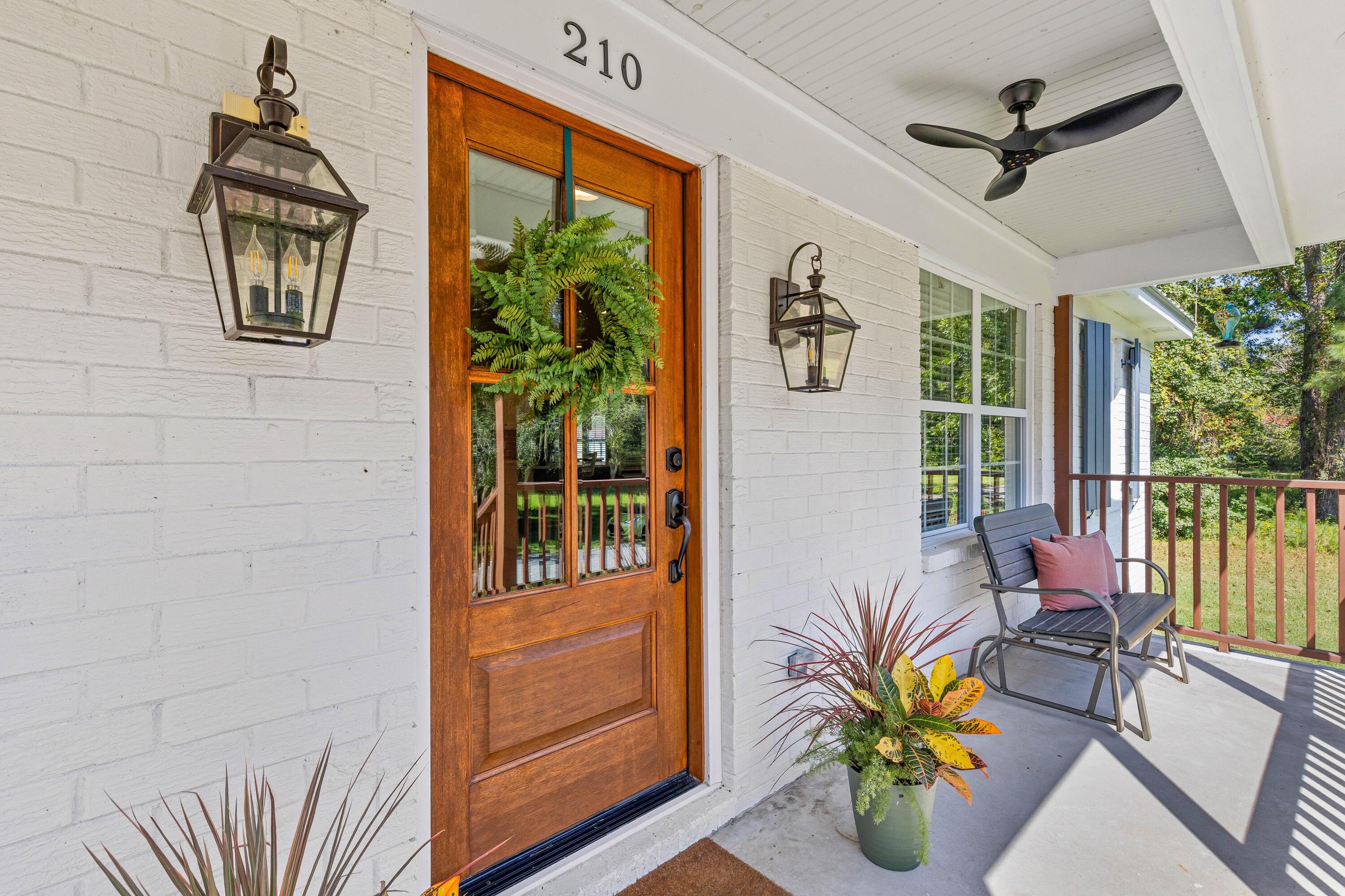 Image 4: 210-Cassena-38