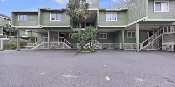 Image 2: MW Exterior