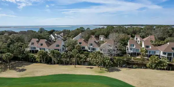747 Spinnaker Beachhouse