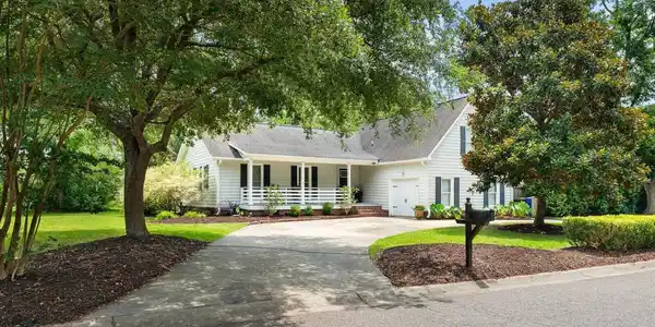 1633 Longview Road