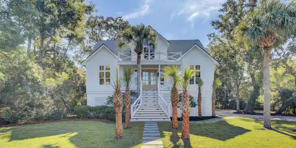 10 Marsh Point Lane