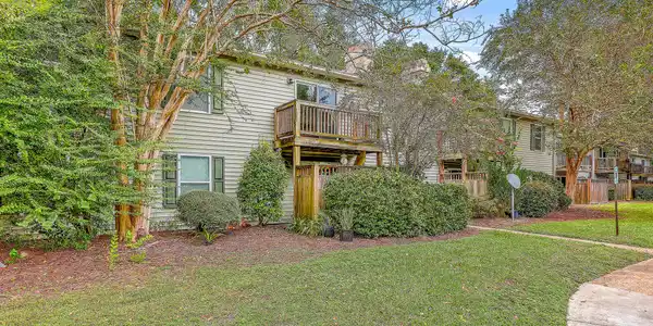 1402 Camp Road