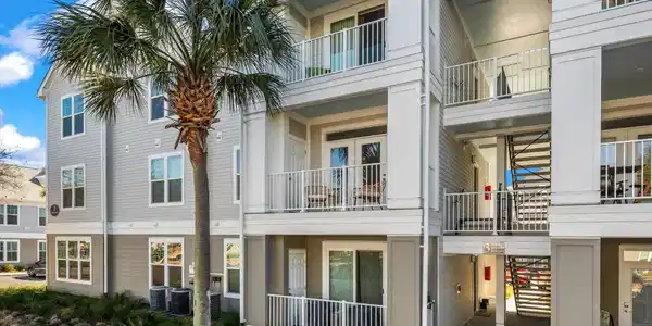 130 River Landing Drive