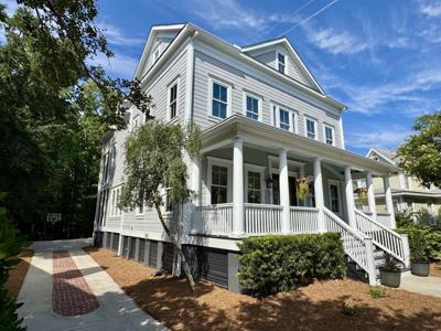 882 Tupelo Bay Drive