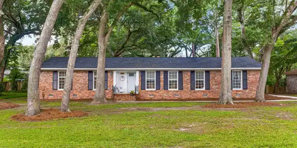 1775 Balfoure Drive