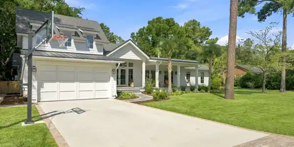 Image 3: 14-web-or-mls-DSC07290