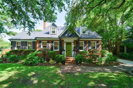 5 Oakdale Place