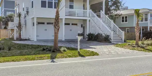 Image 2: 312 PALM IOP