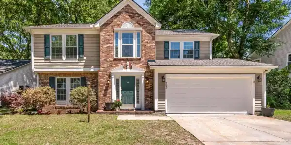 2045 Country Manor Drive