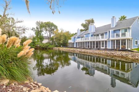 851 Sandlake Drive