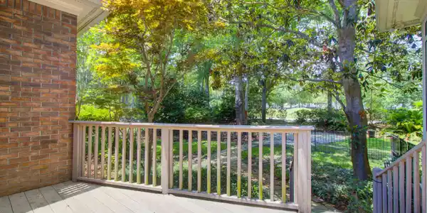 Image 4: 3334 Merion -Tidalcreekphoto- (33)