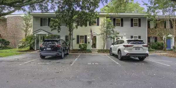 215 Heritage Circle