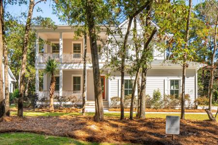 3210 Waverly Lane