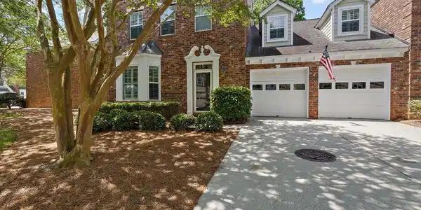 769 Natchez Circle