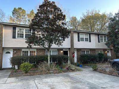 1295 Mathis Ferry