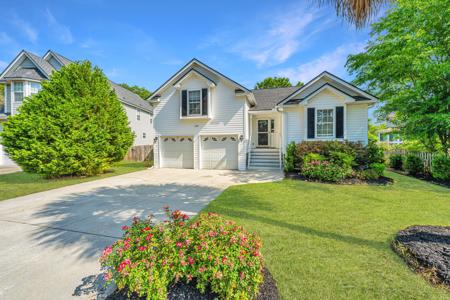 1582 Ocean Neighbors Boulevard