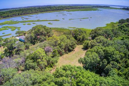 2107 Sol Legare Road